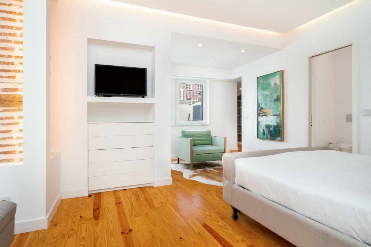 Whome | Combro Luxury *
